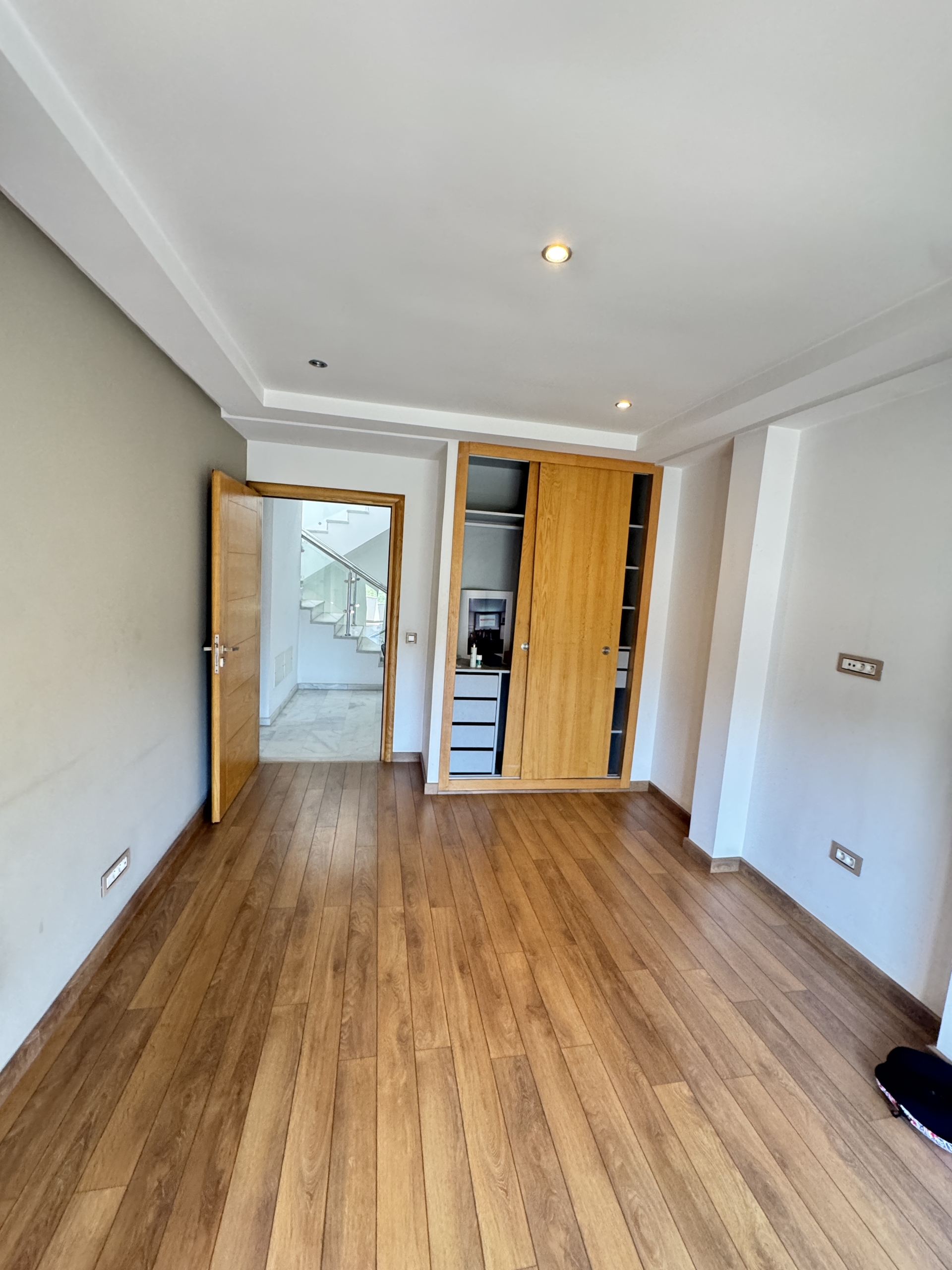 Magnifique Villa à Vendre – Guich, Rabat
