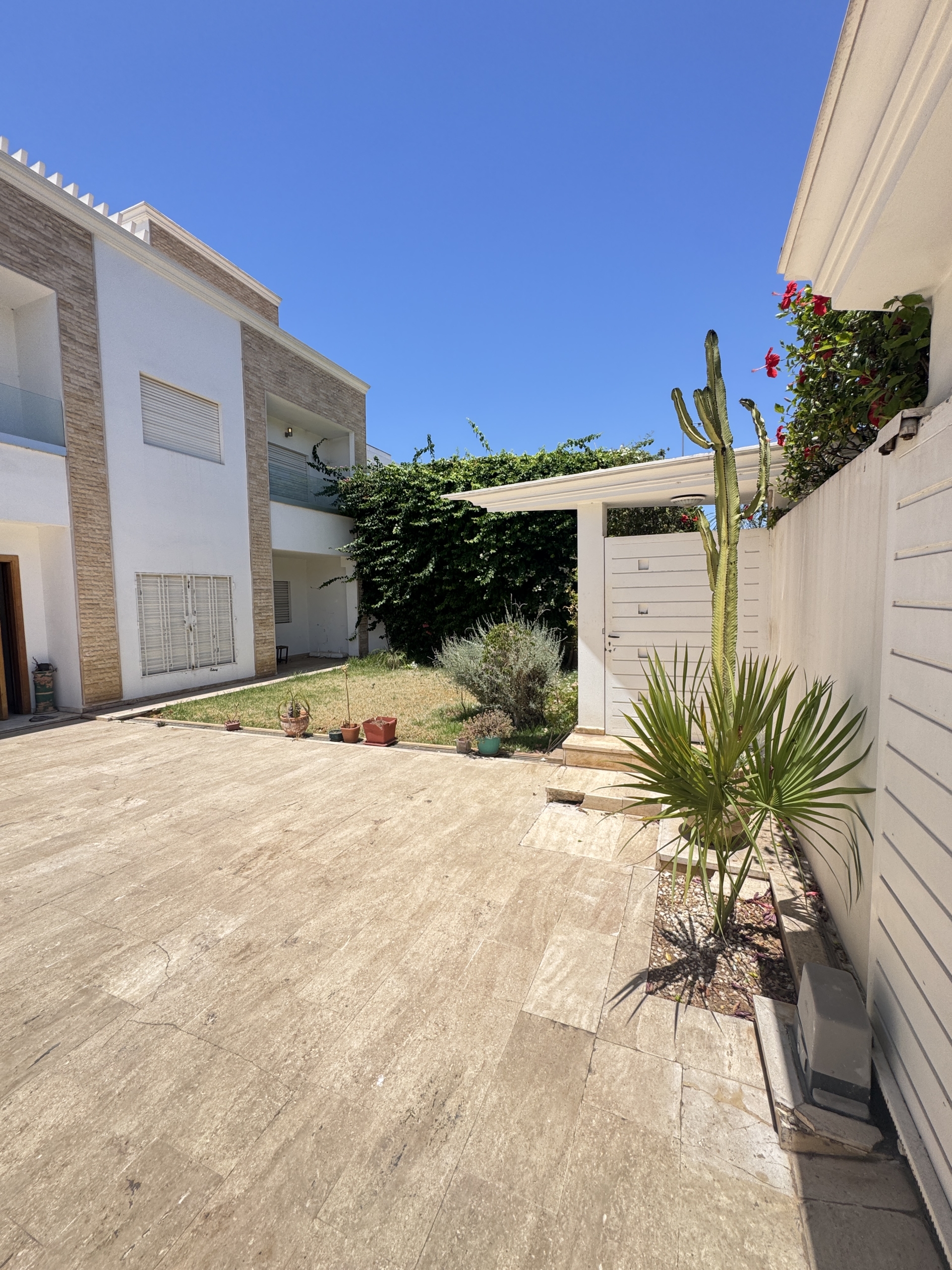 Magnifique Villa à Vendre – Guich, Rabat