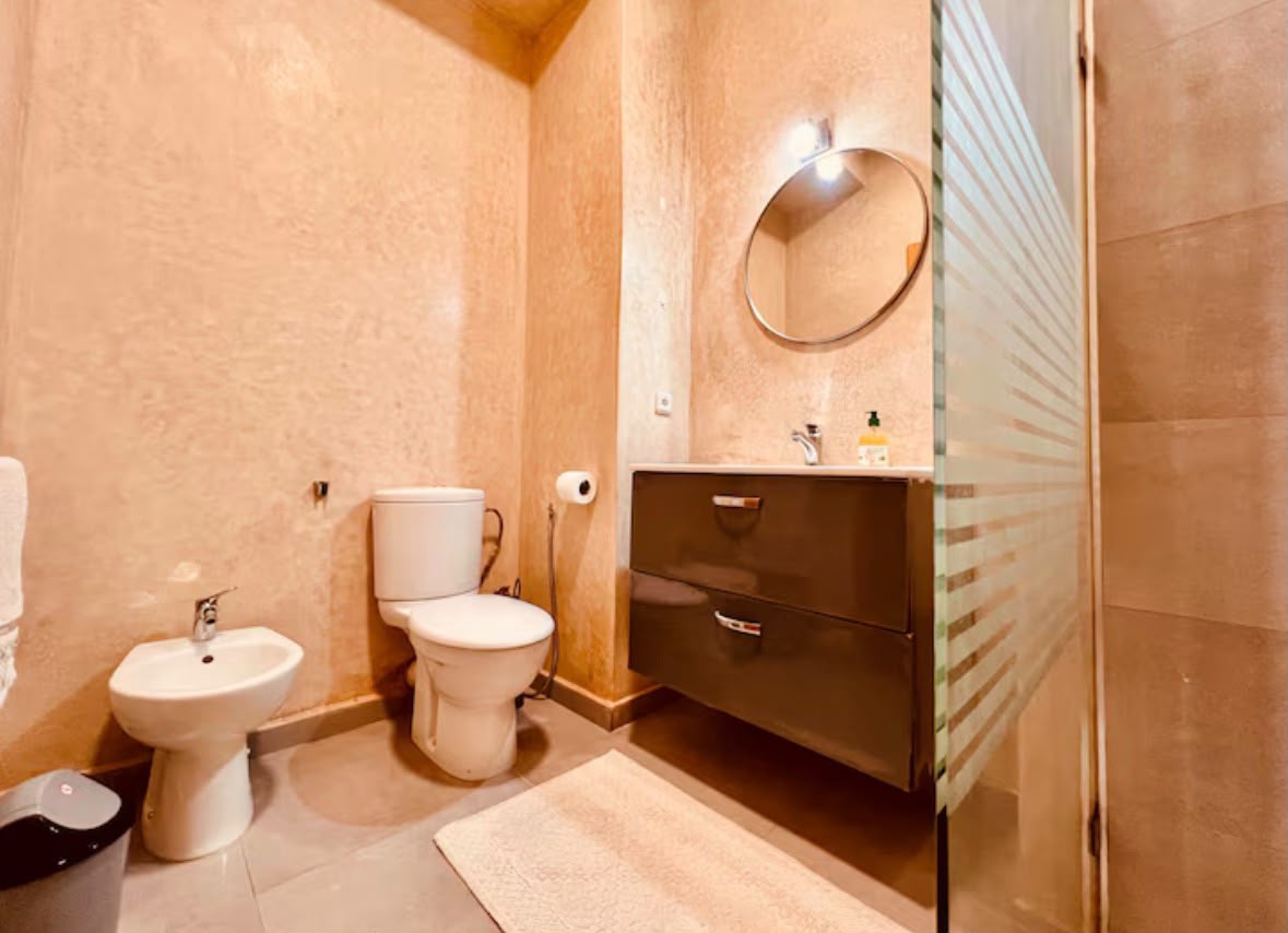 Petite villa a louer a 100 m de la plage
