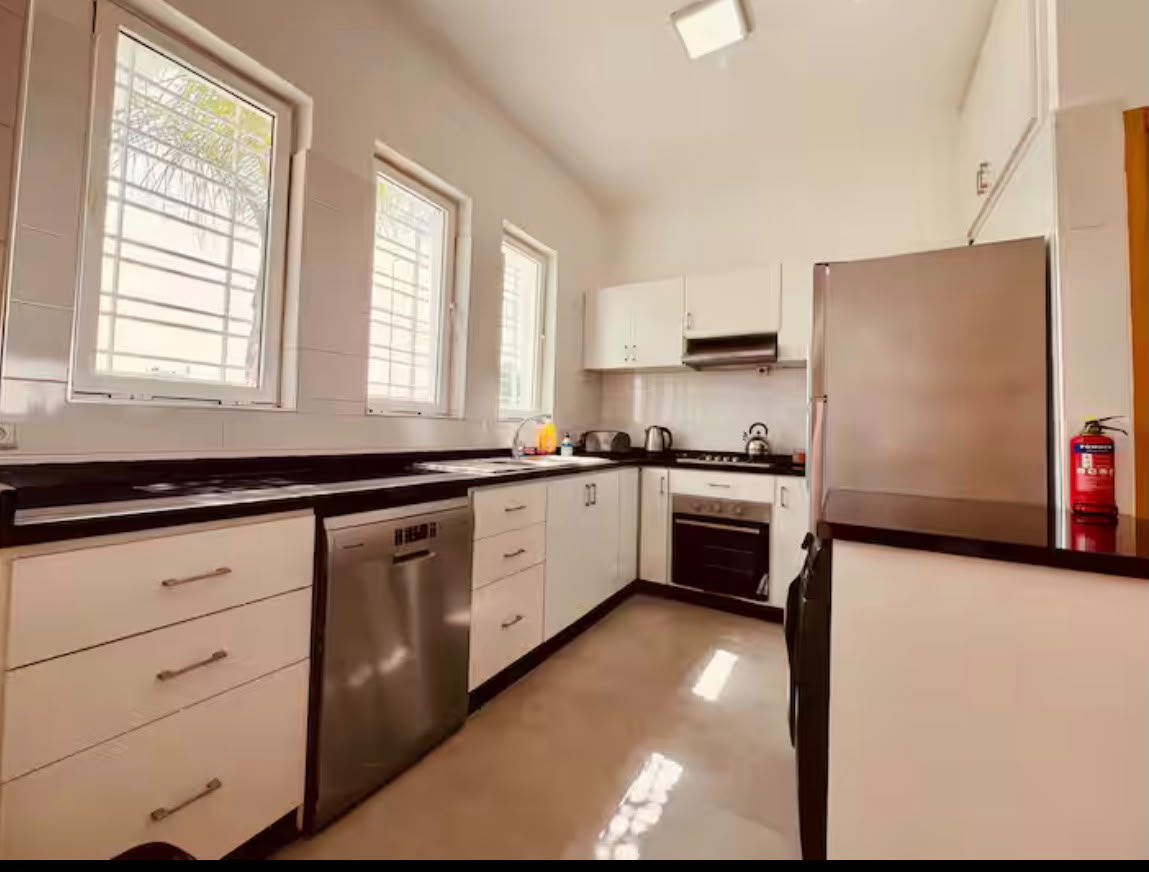 Petite villa a louer a 100 m de la plage